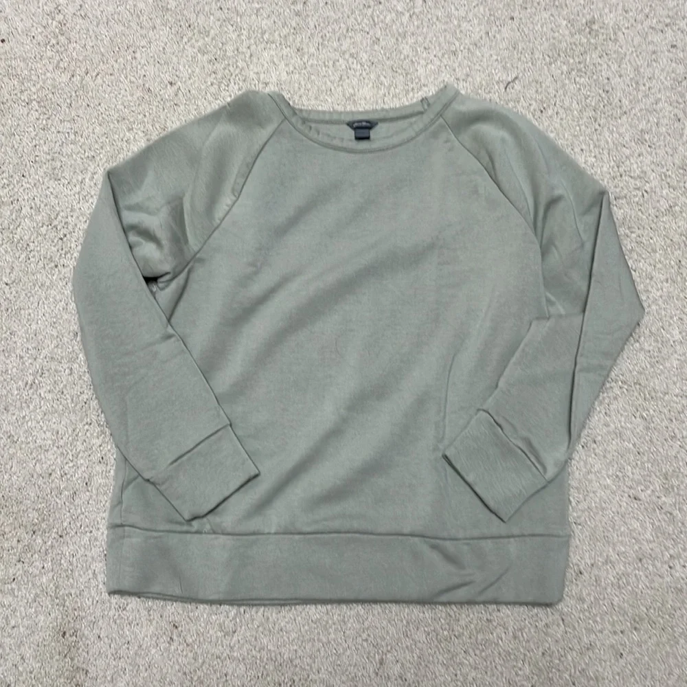 Eddie Bauer Sweatshirt - Picture 1 of 4